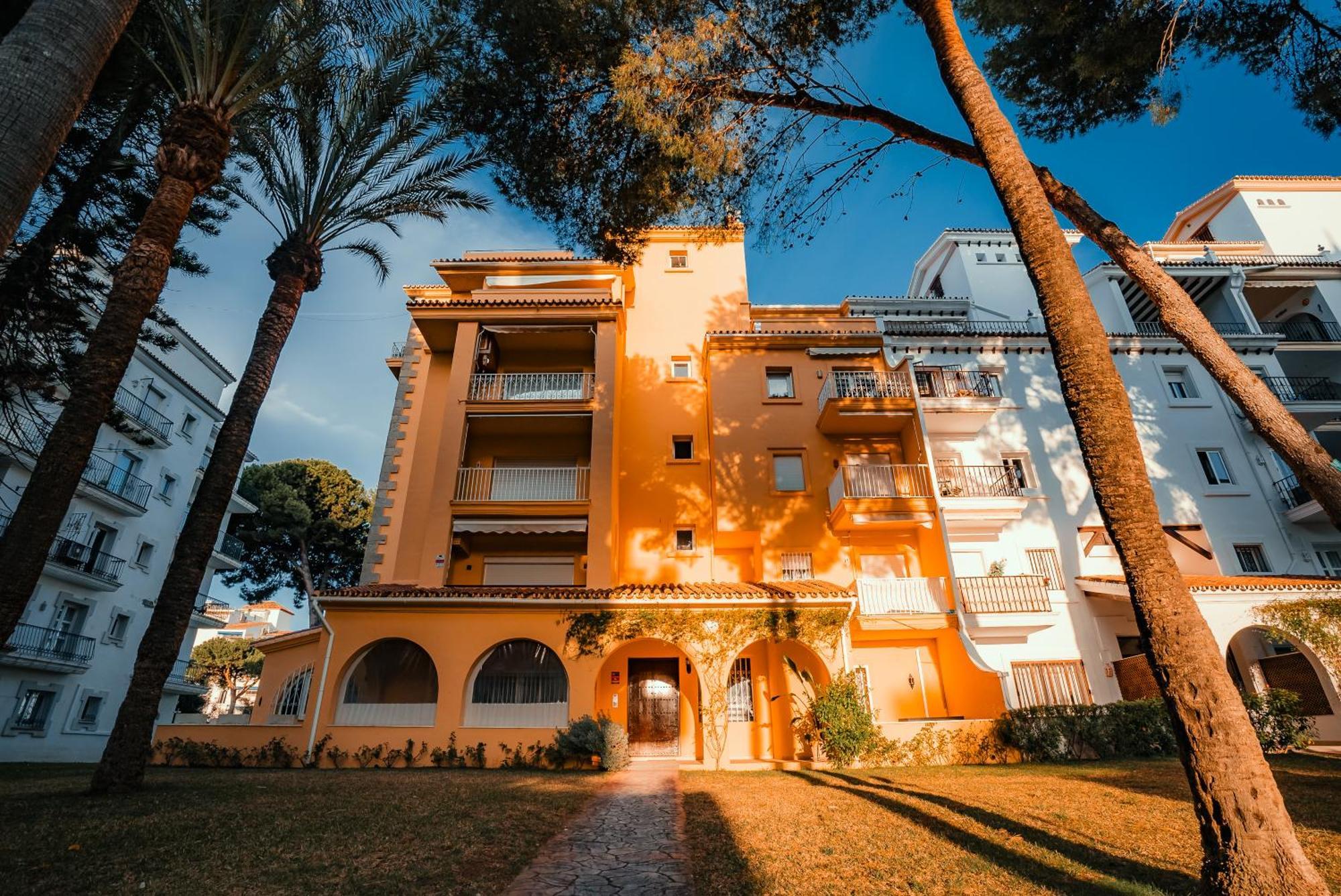 First Sea Line Puerto Banus 2 Bedrooms In A Private Residential Complex Apartment